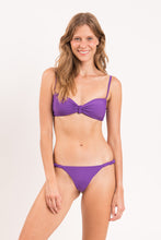 Carica l'immagine nel visualizzatore di Gallery, Model Front: Rio De Sol Reggiseno Top Amuleto Bandeau-Crispy
