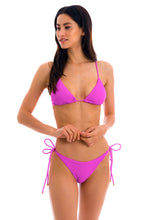 Carica l'immagine nel visualizzatore di Gallery, Model Front: Rio De Sol Slip Bottom St-Tpz-Pink Ibiza
