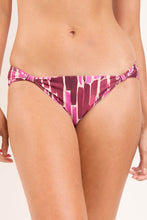 Carica l'immagine nel visualizzatore di Gallery, Gallery: Rio De Sol Slip Bottom Shade Mel
