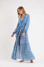 Carica l&#39;immagine nel visualizzatore di Gallery, Chuva Long Dress Verona
