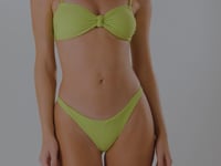 Carica e avvia il video nel visualizzatore di galleria, Video: Rio De Sol Completo Set Bora-Citrus Bandeau-Joy Leblon
