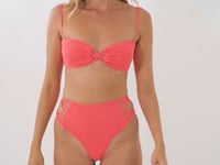 Carica e avvia il video nel visualizzatore di galleria, Set Malibu-Folia Bandeau-Iris Highwaist-Spin-Iris
