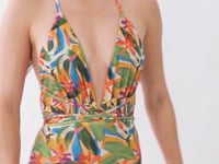 Carica e avvia il video nel visualizzatore di galleria, Video: Rio De Sol Intero Tropical New Vegas
