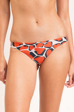 Carica l&#39;immagine nel visualizzatore di Gallery, Gallery: Rio De Sol Slip Bottom Amore-Red Essential-Comfy
