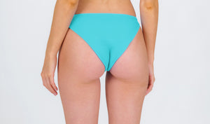 Model Back: Rio De Sol Slip Bottom Breeze Essential-Comfy