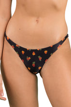 Carica l&#39;immagine nel visualizzatore di Gallery, Gallery: Rio De Sol Slip Bottom Cashew Leblon
