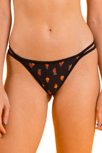 Carica l&#39;immagine nel visualizzatore di Gallery, Gallery: Rio De Sol Slip Bottom Cashew Rio-Duo
