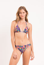 Carica l&#39;immagine nel visualizzatore di Gallery, Model Front: Rio De Sol Slip Bottom Euphoria Essential-Comfy
