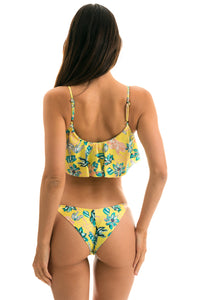 Model Back: Rio De Sol Slip Bottom Florescer Babado