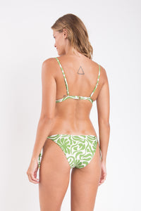 Model Back: Rio De Sol Slip Bottom Flow Ibiza-Comfy