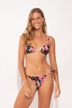 Carica l&#39;immagine nel visualizzatore di Gallery, Model Front: Rio De Sol Slip Bottom Jolie Cheeky-Micro
