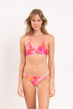 Carica l&#39;immagine nel visualizzatore di Gallery, Model Front: Rio De Sol Slip Bottom Joyful Leblon
