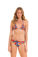 Carica l&#39;immagine nel visualizzatore di Gallery, Model Front: Rio De Sol Slip Bottom Leaves Essential-Comfy
