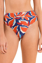 Carica l&#39;immagine nel visualizzatore di Gallery, Gallery: Rio De Sol Slip Bottom Leaves Hotpants
