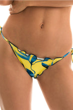 Carica l&#39;immagine nel visualizzatore di Gallery, Gallery: Rio De Sol Slip Bottom Lemon Flower Frufru
