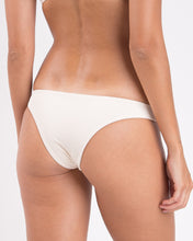Carica l&#39;immagine nel visualizzatore di Gallery, Image 05: Rio De Sol Slip Bottom Malibu-Natural Essential
