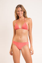 Carica l&#39;immagine nel visualizzatore di Gallery, Model Front: Rio De Sol Slip Bottom Malibu-Nina Ciao
