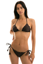 Carica l&#39;immagine nel visualizzatore di Gallery, Model Front: Rio De Sol Slip Bottom Meteorite Frufru
