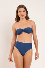 Carica l&#39;immagine nel visualizzatore di Gallery, Model Front: Rio De Sol Slip Bottom Navy Hotpants

