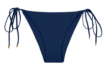 Carica l&#39;immagine nel visualizzatore di Gallery, Product Front: Rio De Sol Slip Bottom Navy Lacinho
