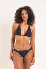 Carica l&#39;immagine nel visualizzatore di Gallery, Model Front: Rio De Sol Slip Bottom Nero Mel-Comfy
