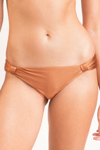 Carica l&#39;immagine nel visualizzatore di Gallery, Gallery: Rio De Sol Slip Bottom Nocciola Mel
