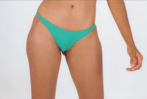 Model Front: Rio De Sol Slip Bottom Opal Leblon-Fio
