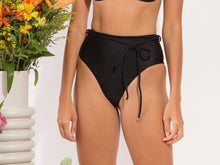 Carica l&#39;immagine nel visualizzatore di Gallery, Image 11: Rio De Sol Slip Bottom Shimmer-Black Belted-High-Waist
