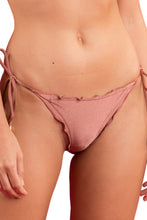 Carica l&#39;immagine nel visualizzatore di Gallery, Gallery: Rio De Sol Slip Bottom Shimmer-Copper Frufru
