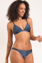 Carica l&#39;immagine nel visualizzatore di Gallery, Image 12: Rio De Sol Slip Bottom Shimmer-Shark Essential-Comfy
