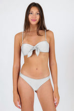Carica l&#39;immagine nel visualizzatore di Gallery, Model Front: Rio De Sol Slip Bottom Shimmer-White Essential
