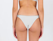 Carica l&#39;immagine nel visualizzatore di Gallery, Image 06: Rio De Sol Slip Bottom Shimmer-White Essential

