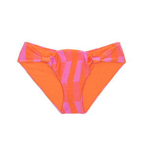 Product Front: Rio De Sol Slip Bottom Sunrise Mel-Comfy
