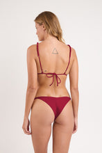 Carica l&#39;immagine nel visualizzatore di Gallery, Model Back: Rio De Sol Slip Bottom Touch-Carmim Selena
