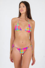 Carica l&#39;immagine nel visualizzatore di Gallery, Model Front: Rio De Sol Slip Bottom Tulip-Garden Ibiza
