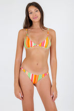 Carica l&#39;immagine nel visualizzatore di Gallery, Model Front: Rio De Sol Slip Bottom Utah Leblon

