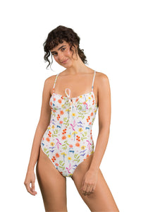Model Front: Rio De Sol Intero Countryside Julia