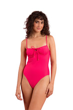 Carica l&#39;immagine nel visualizzatore di Gallery, Model Front: Rio De Sol Intero Dots-Virtual-Pink Julia
