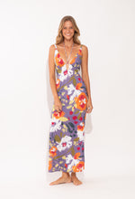 Carica l&#39;immagine nel visualizzatore di Gallery, Model Front: Rio De Sol Vestito Da Spiaggia Garden-Flower Saida Yara
