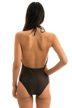 Carica l&#39;immagine nel visualizzatore di Gallery, Model Back: Rio De Sol Intero Meteorite Transpassado
