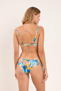 Model Back: Rio De Sol Completo Set Azure Alba Madrid