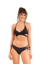 Carica l&#39;immagine nel visualizzatore di Gallery, Model Front: Rio De Sol Completo Set Dots-Black Kate Madrid
