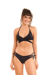 Model Front: Rio De Sol Completo Set Dots-Black Kate Madrid