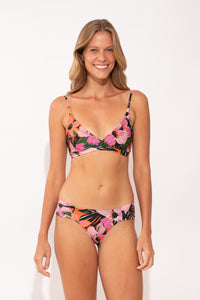 Model Front: Rio De Sol Completo Set Jolie Paola Baobi