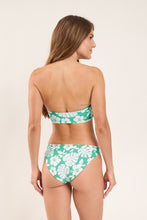 Carica l&#39;immagine nel visualizzatore di Gallery, Model Back: Rio De Sol Completo Set Pua-Valley Lani Waikiki
