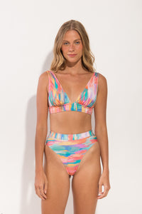 Image 08: Rio De Sol Completo Set River Halter-Cos Hotpant-Cos