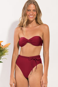 Gallery: Rio De Sol Completo Set Shimmer-Divino Twist Belted-High-Waist