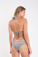 Carica l&#39;immagine nel visualizzatore di Gallery, Model Back: Rio De Sol Reggiseno Top Collage Mel
