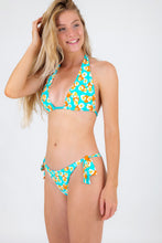Carica l&#39;immagine nel visualizzatore di Gallery, Model Front: Rio De Sol Reggiseno Top Dubai Halter-Double
