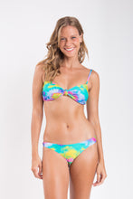 Carica l&#39;immagine nel visualizzatore di Gallery, Model Front: Rio De Sol Reggiseno Top Fusion Bandeau-Joy
